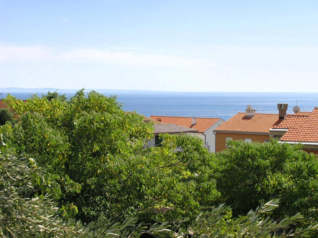 Apartmani Plach Krk Town Esterno foto
