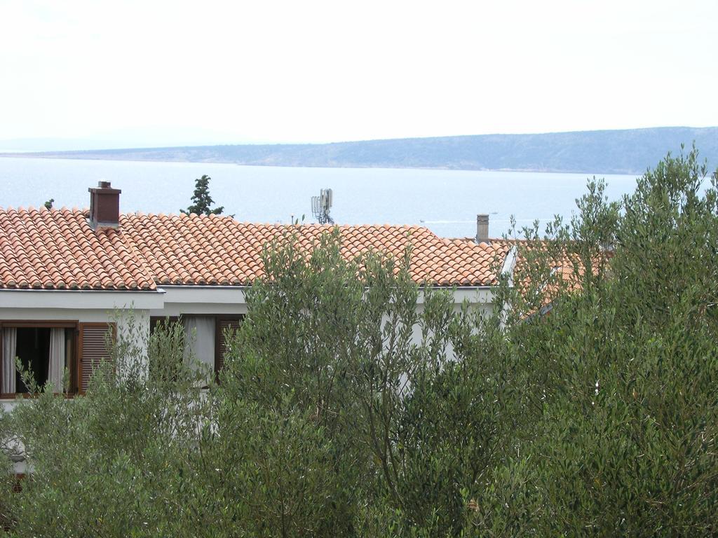 Apartmani Plach Krk Town Esterno foto